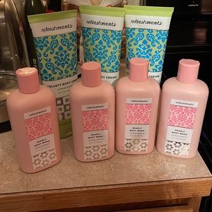 3 Refreshments lotions 4 body wash all sealed brand new never used…awesome scent